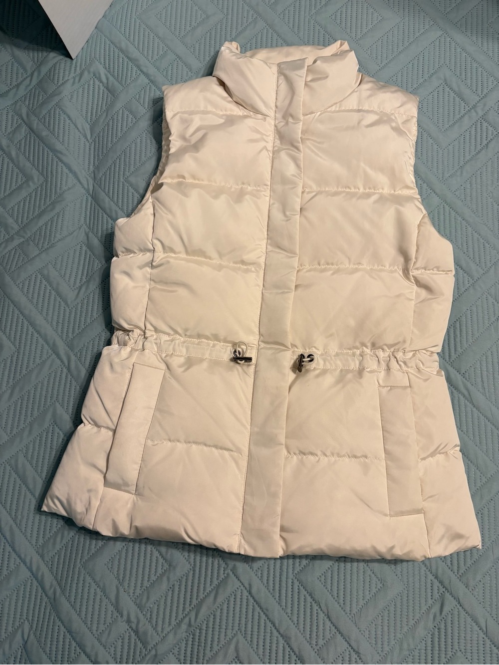 Banana Republic Women’s Quilted Down Puffer Best Size S Off White